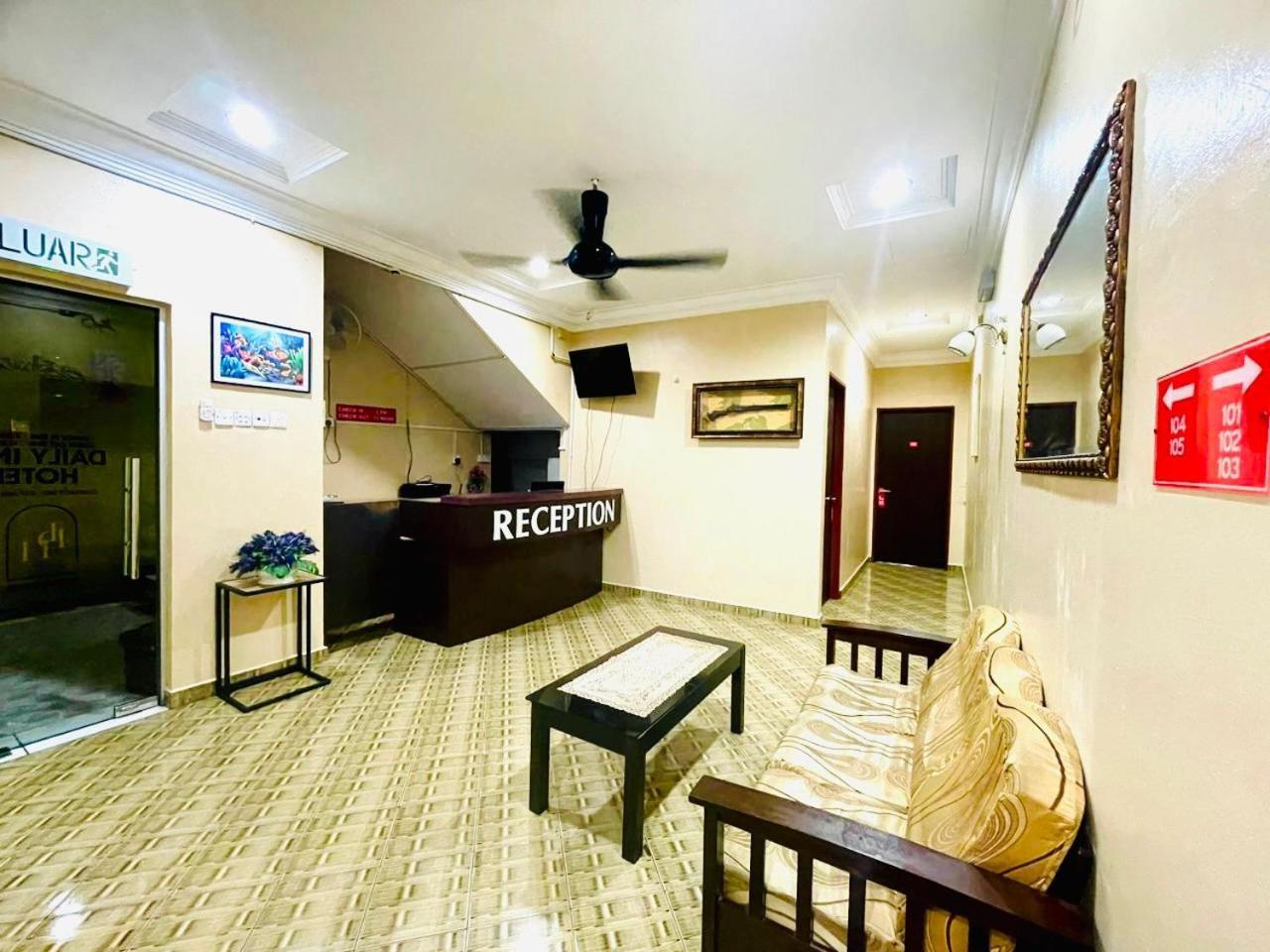 Daily Inn Hotel Mersing Zewnętrze zdjęcie