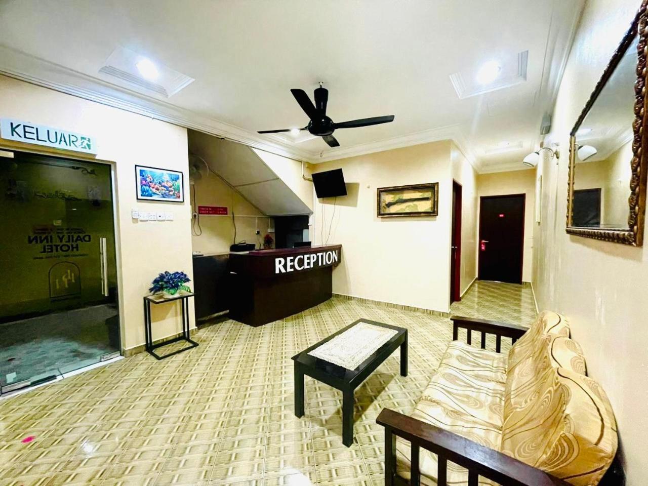 Daily Inn Hotel Mersing Zewnętrze zdjęcie